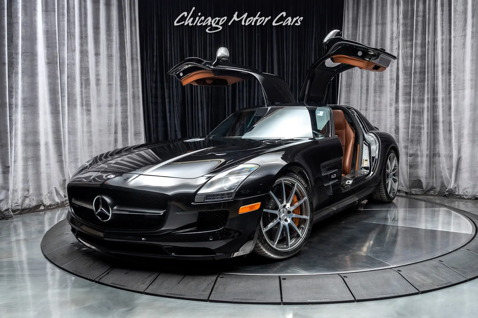 Mercedes-Benz SLS AMG SLS AMG 6.2 5