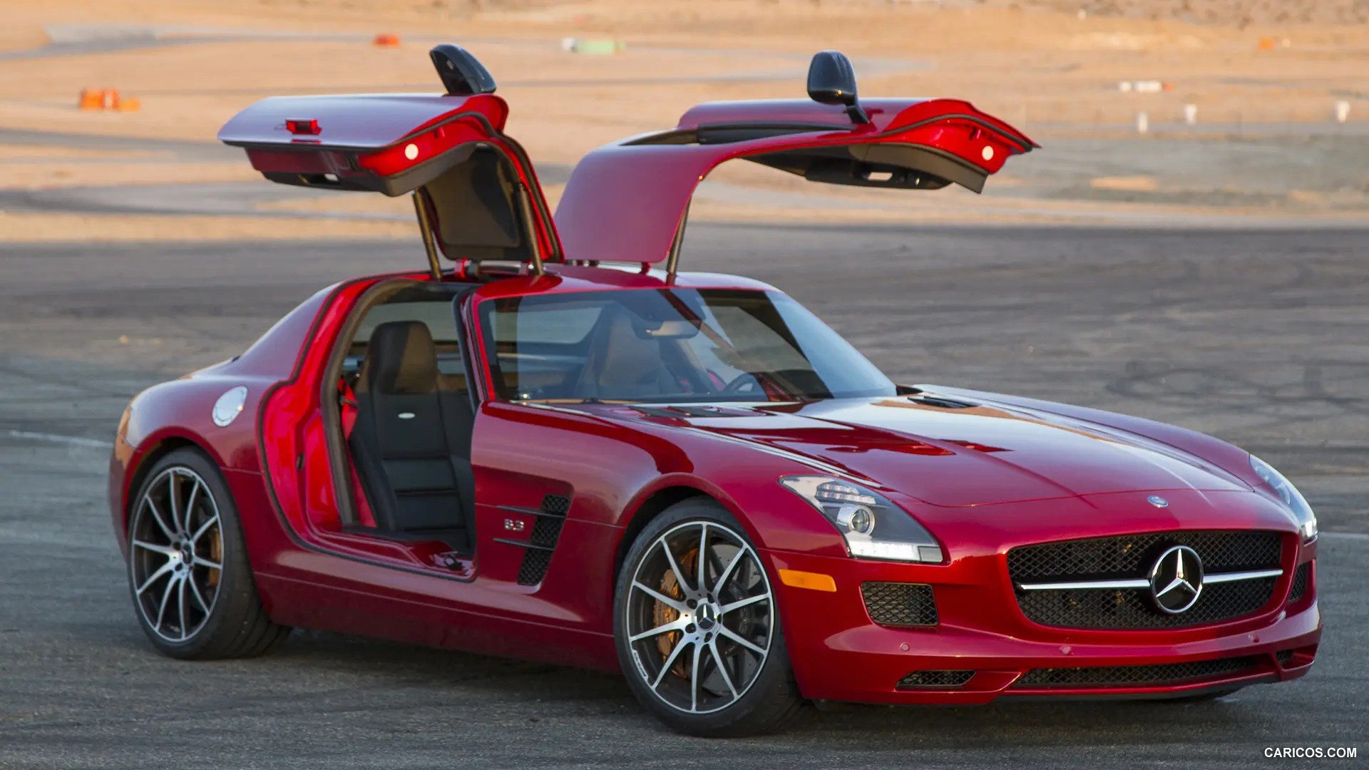 Mercedes-Benz SLS AMG SLS AMG 6.2 GT 2