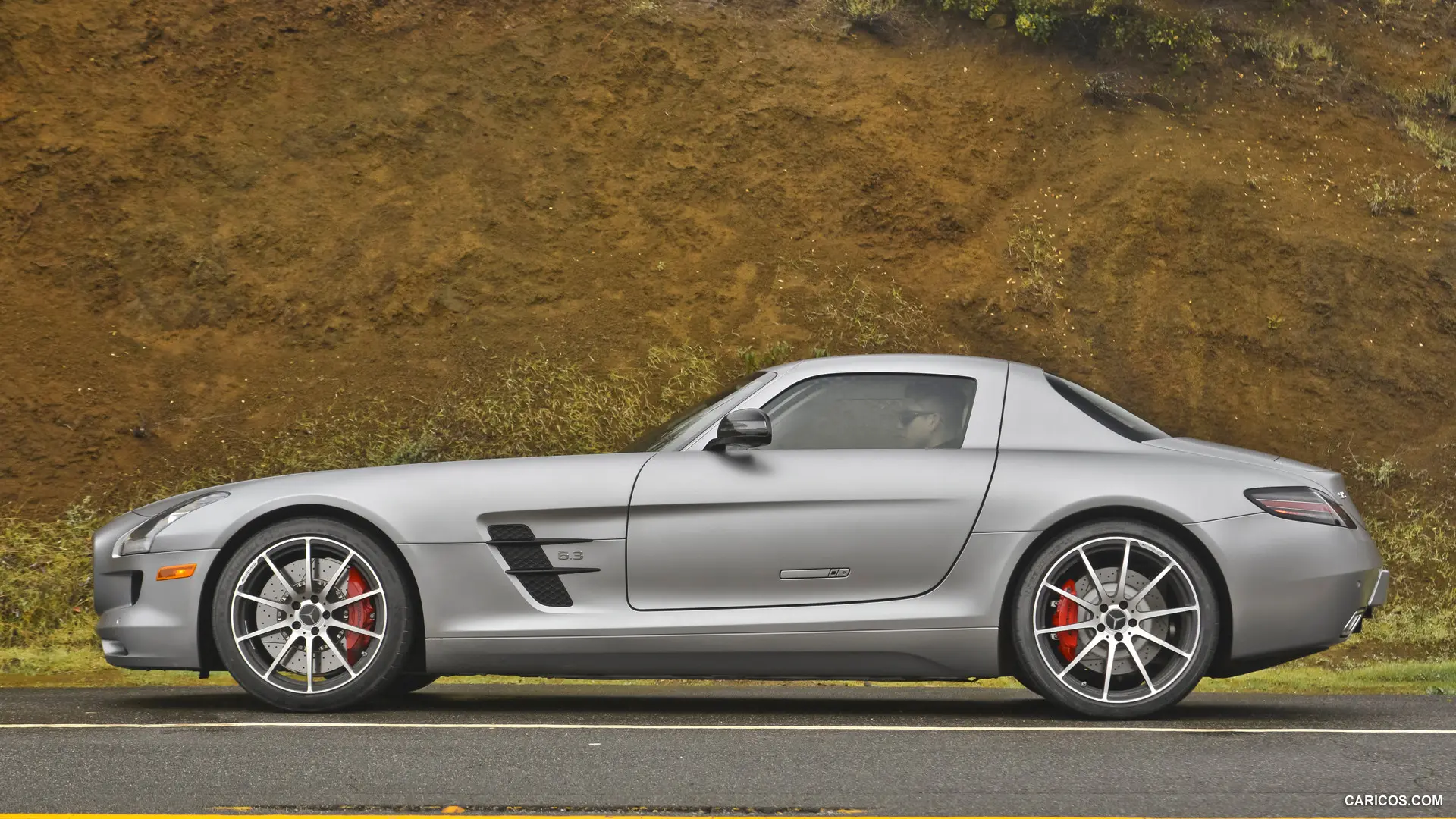 Mercedes-Benz SLS AMG SLS AMG 6.2 GT 3