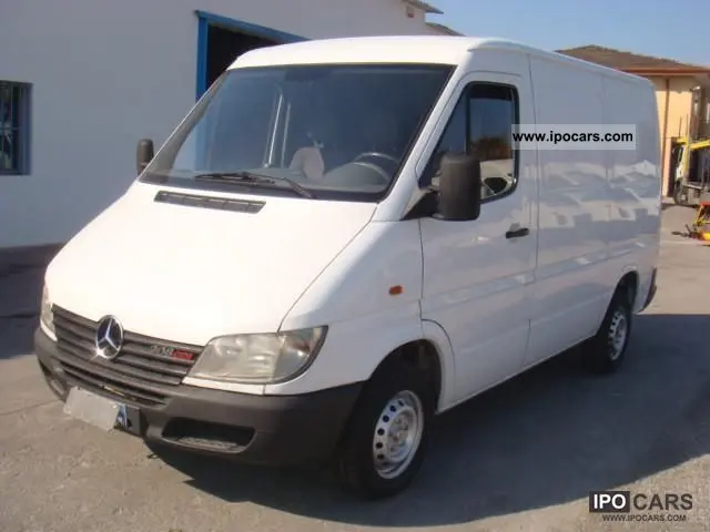 Mercedes-Benz  Sprinter 208 CDI 4