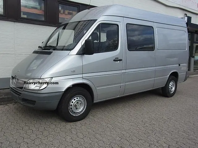 Mercedes-Benz  Sprinter 208 CDI 4