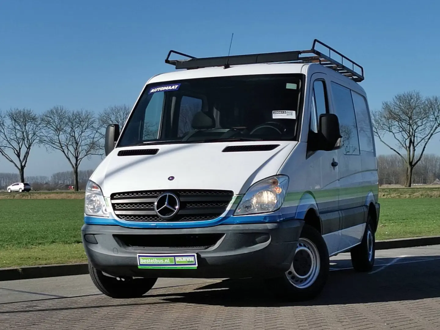 Mercedes-Benz  Sprinter 210 D 4
