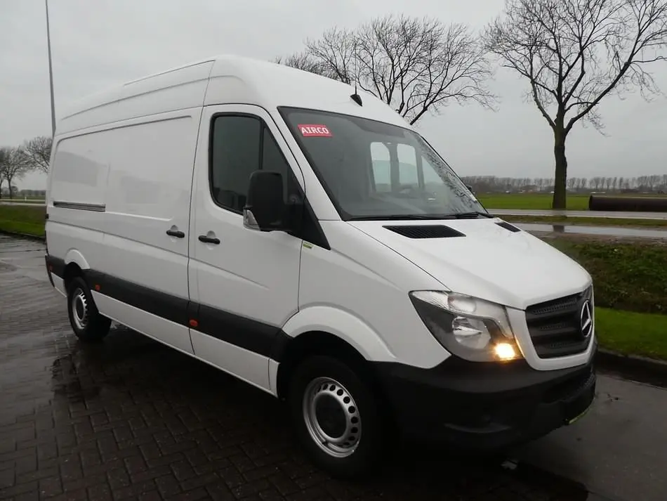 Mercedes-Benz  Sprinter 213 CDI 2