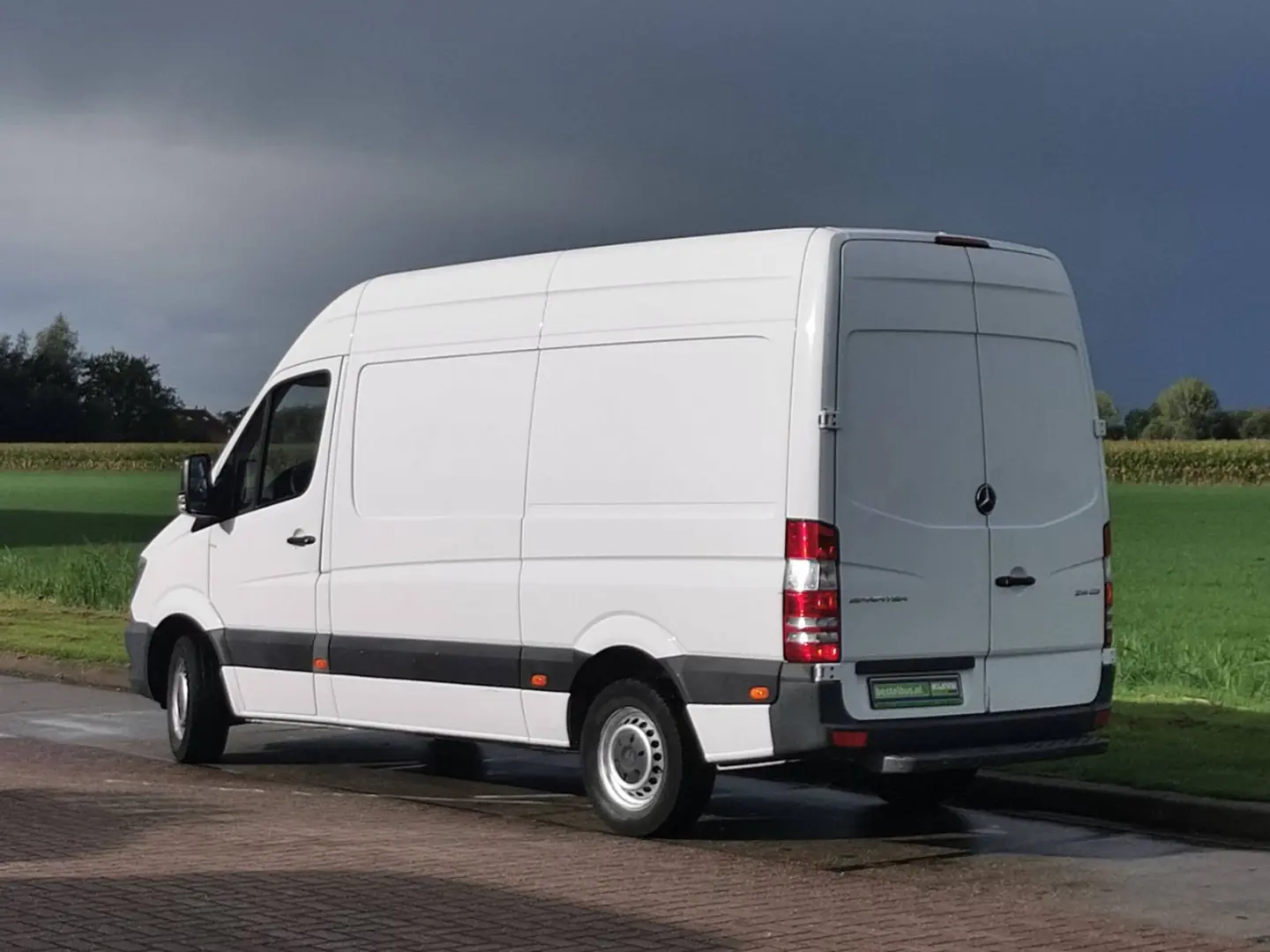 Mercedes-Benz  Sprinter 214 901.061 2