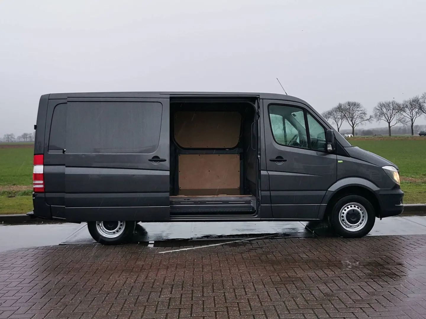 Mercedes-Benz  Sprinter 214 901.061 3