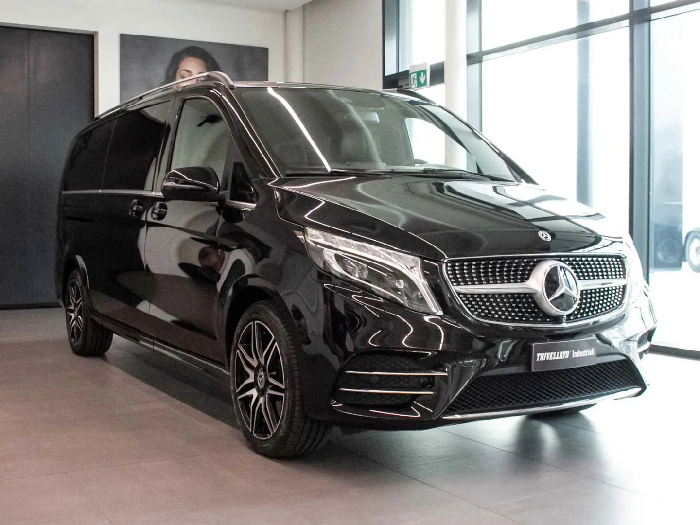 Mercedes-Benz  V 300d 4Matic Avantgarde Edition E. Uzun 5