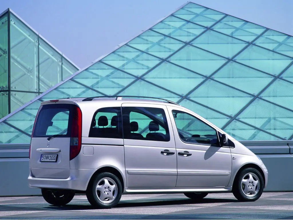Mercedes-Benz Vaneo Vaneo 160 Family 6