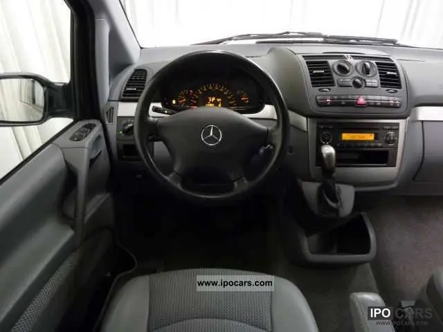 Mercedes-Benz Viano Viano 3.0 CDI V6 Trend 4
