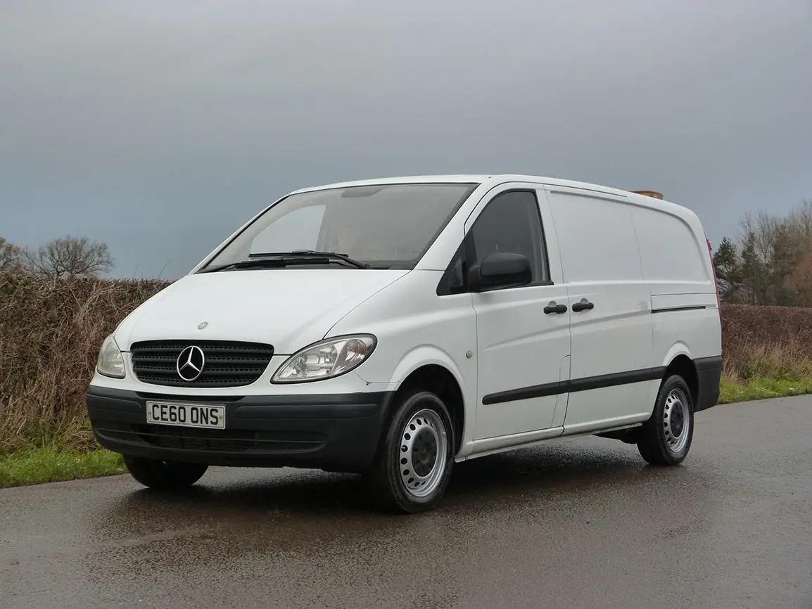 Mercedes-Benz Vito Vito 111 CDI Uzun 1