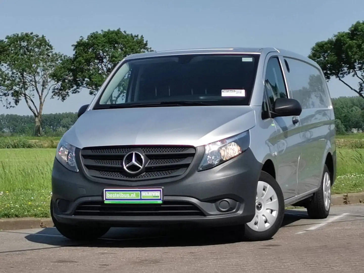 Mercedes-Benz Vito Vito 114 3