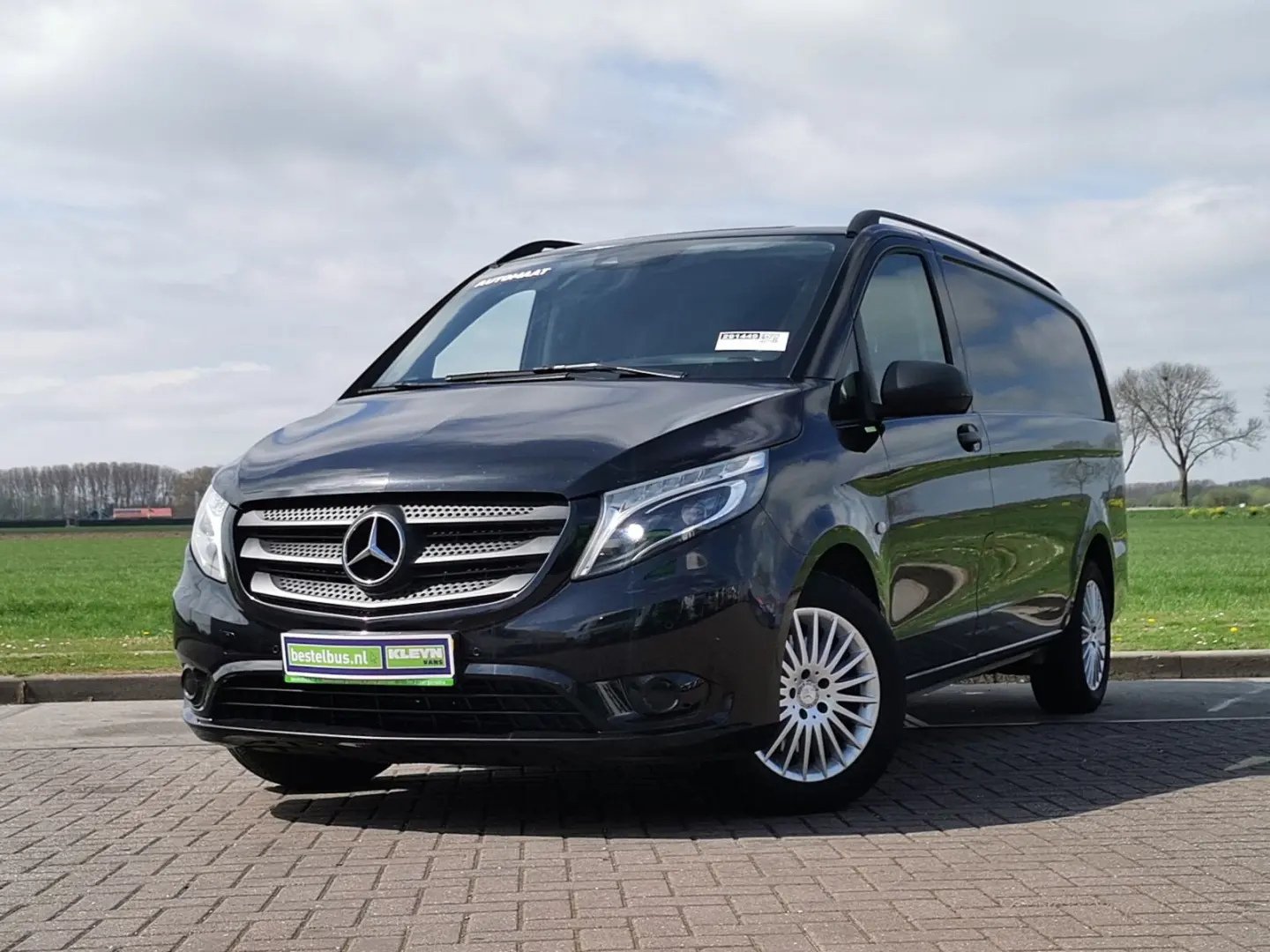 Mercedes-Benz Vito Vito 119 4