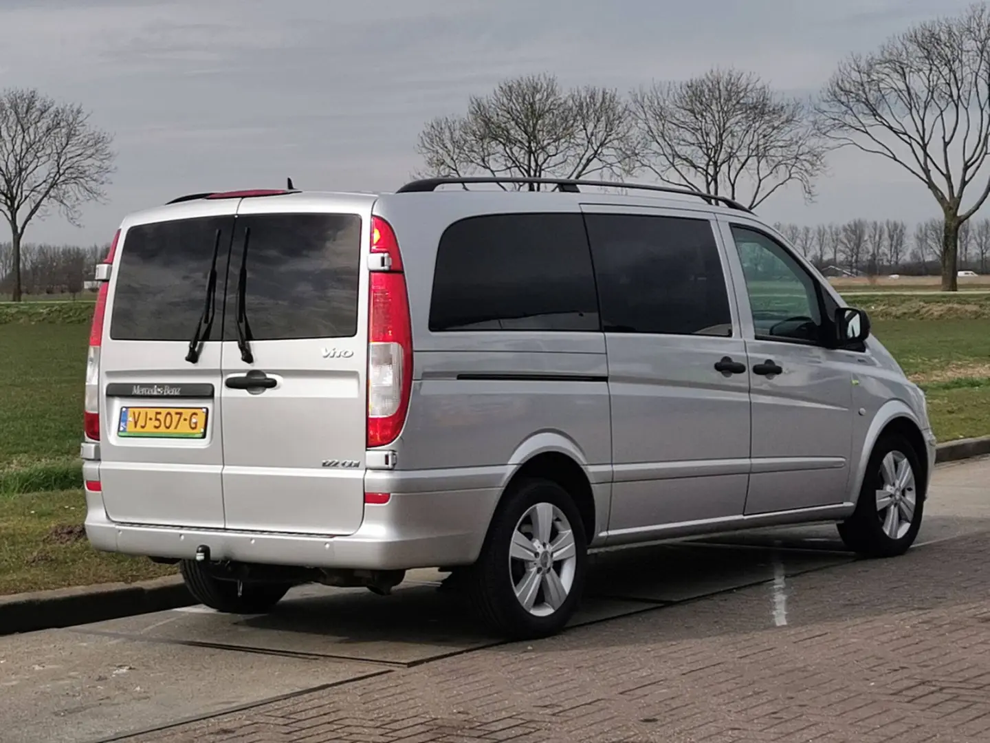 Mercedes-Benz Vito Vito 122 L 4