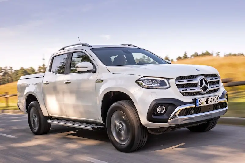 Mercedes-Benz X X 220 d Pure 2