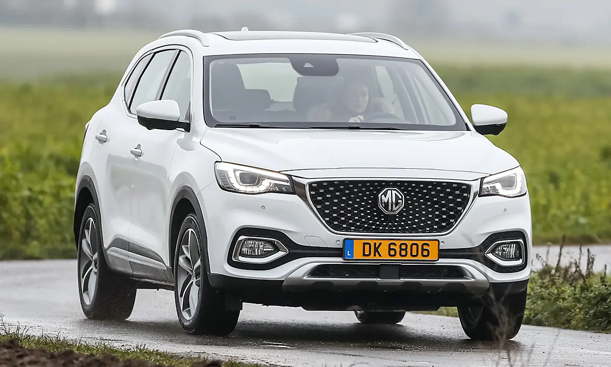 MG  EHS 1.5 Plug-In Hybrid Luxury 6