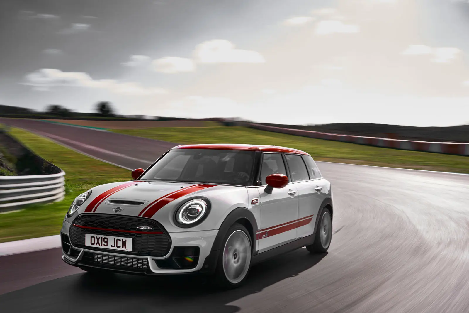 Mini  Clubman 1.5 D One John Cooper Works Chili Premium 4