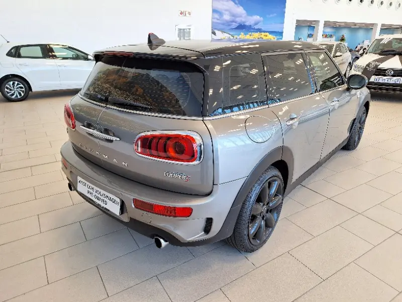 Mini  Clubman 1.5 Luxury 3