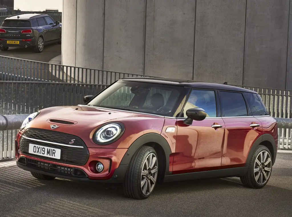 Mini  Clubman 1.5 D One Iconic 4