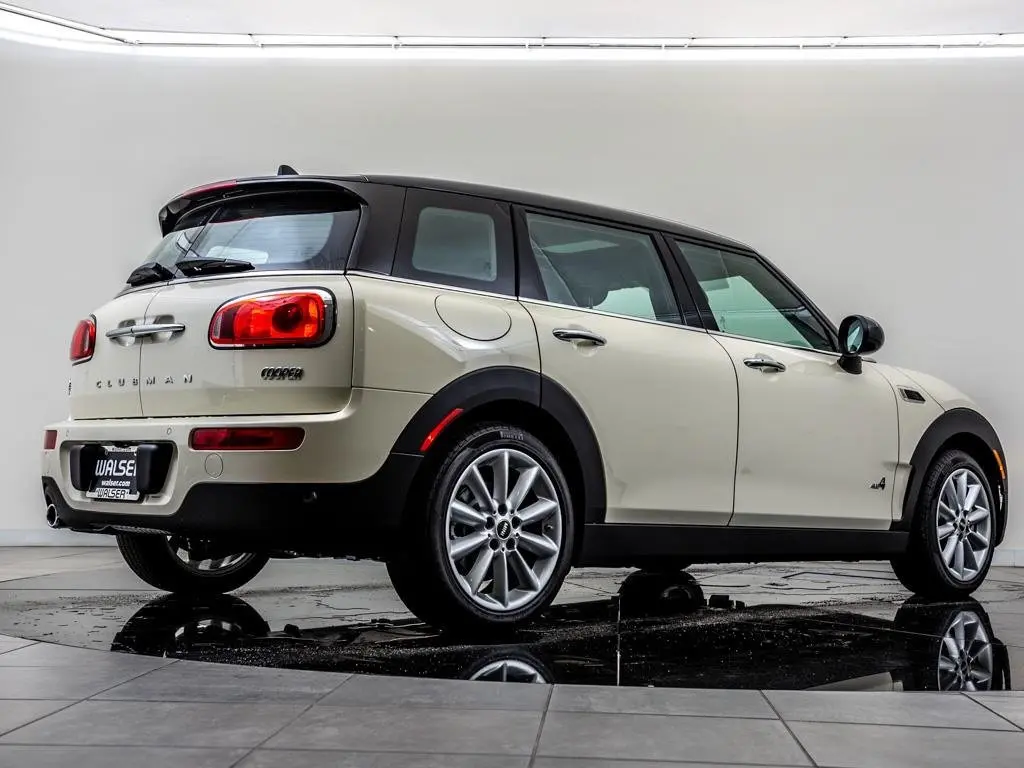 Mini  Clubman 1.5 Signature 5