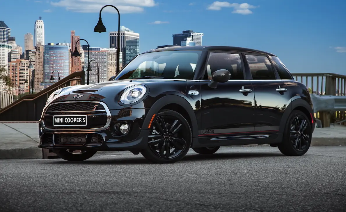 Mini Cooper Cooper 1.5 D John Cooper Works Carbon Edition 3