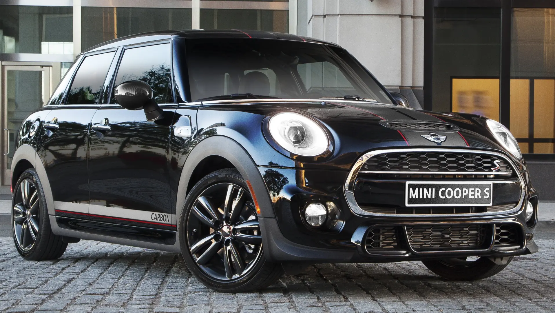 Mini Cooper Cooper 1.5 D John Cooper Works Carbon Edition 4