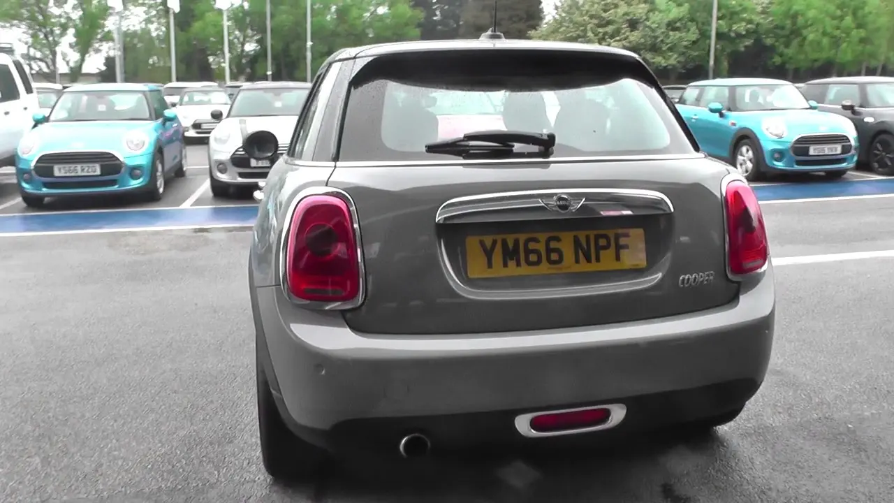 Mini Cooper Cooper 1.5 D Pepper 6