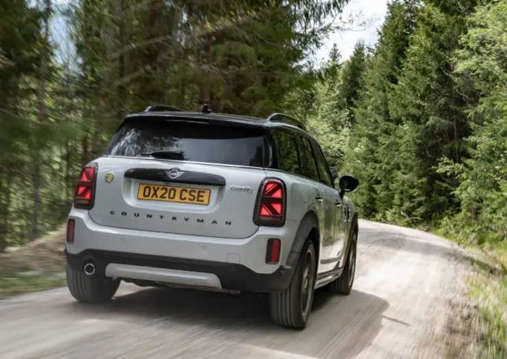 Mini Cooper Cooper 1.5 Iconic 0