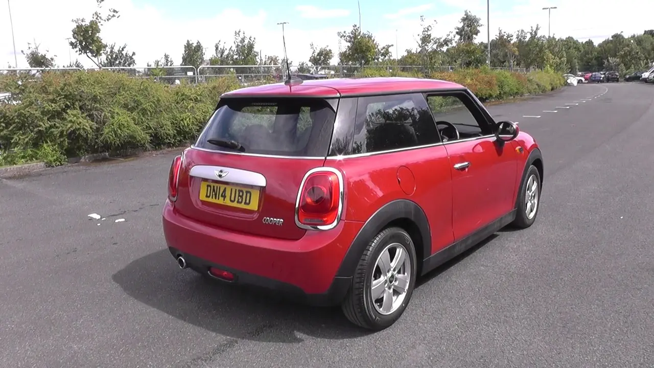 Mini Cooper Cooper 1.5 D Pepper 2