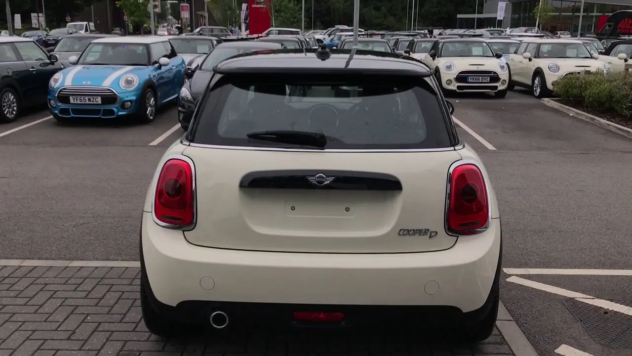 Mini Cooper Cooper 1.5 Pepper 4