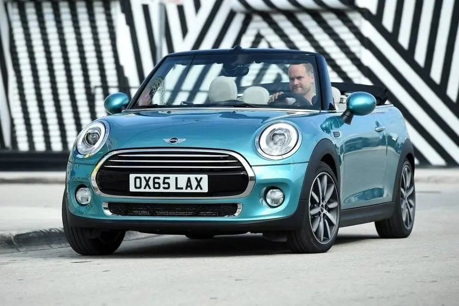 Mini Cooper Cooper 1.5 Premium 2
