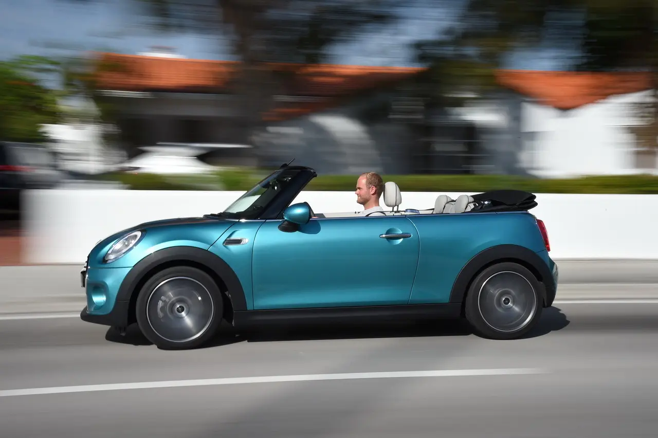 Mini Cooper Cooper 1.5 Premium 6
