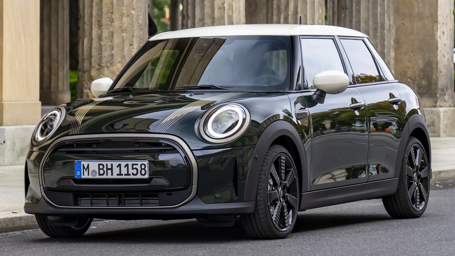 Mini Cooper Cooper 1.5 Resolute Edition Auto 6