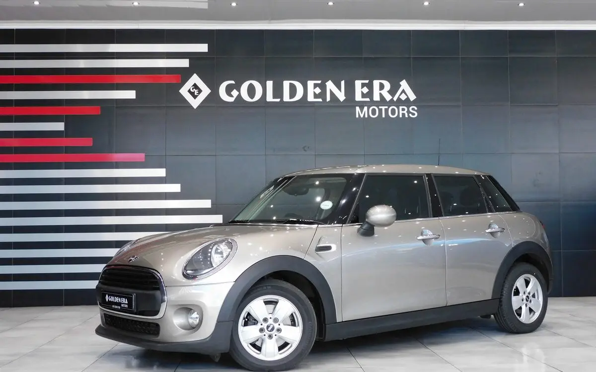Mini Cooper Cooper 1.5 Pure 1