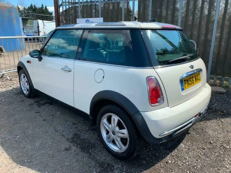 Mini Cooper Cooper 1.6 S 2