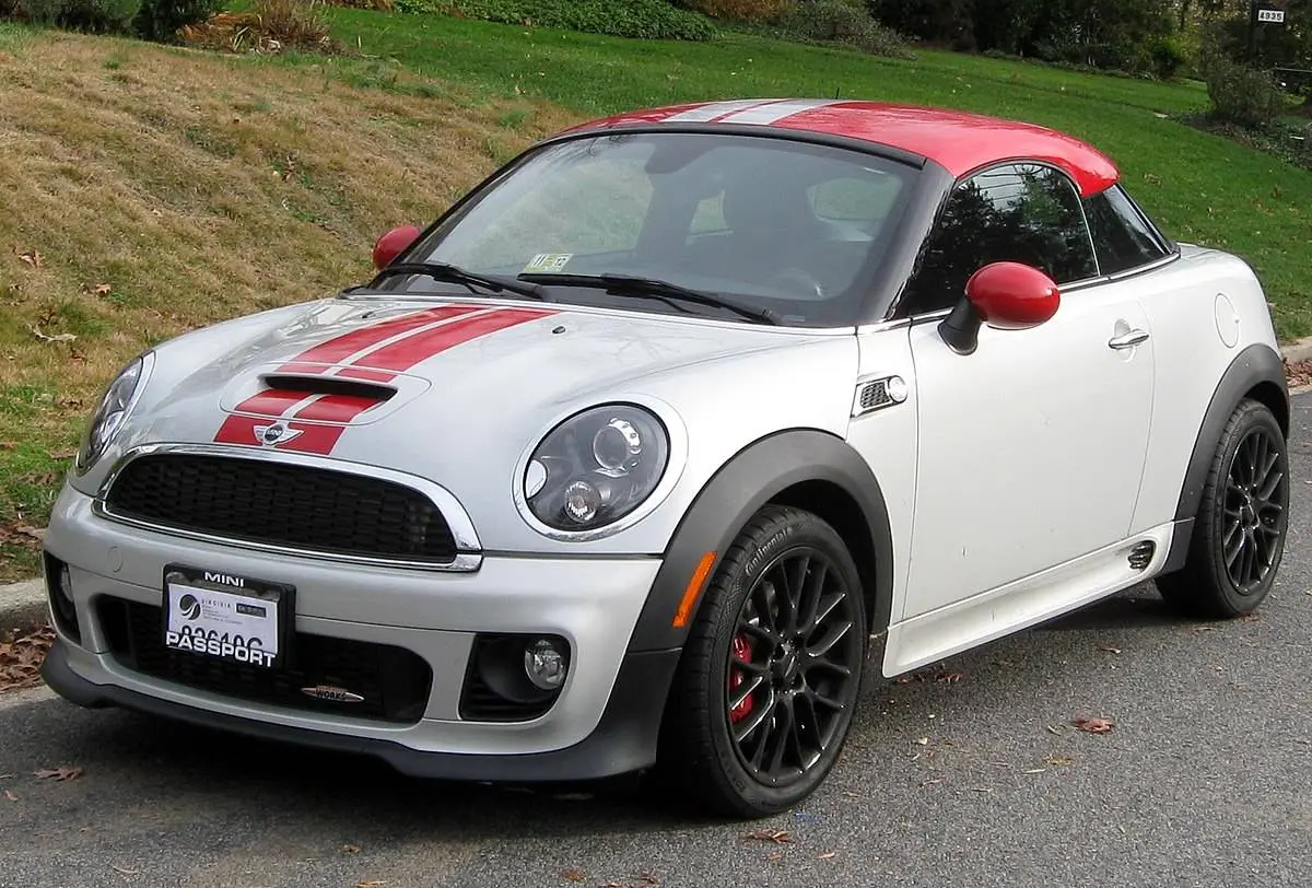 Mini Cooper Cooper 1.6 S 4