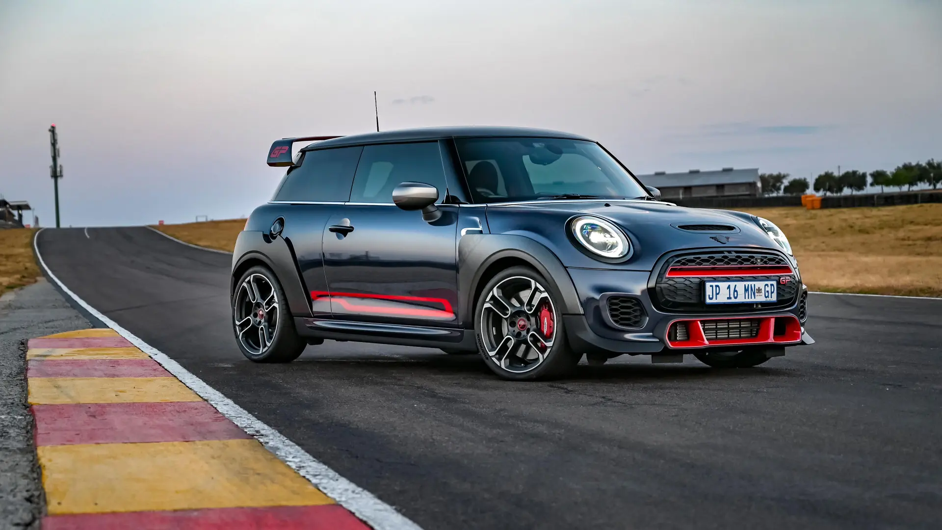 Mini Cooper Cooper 2.0 John Cooper Works Iconic 3