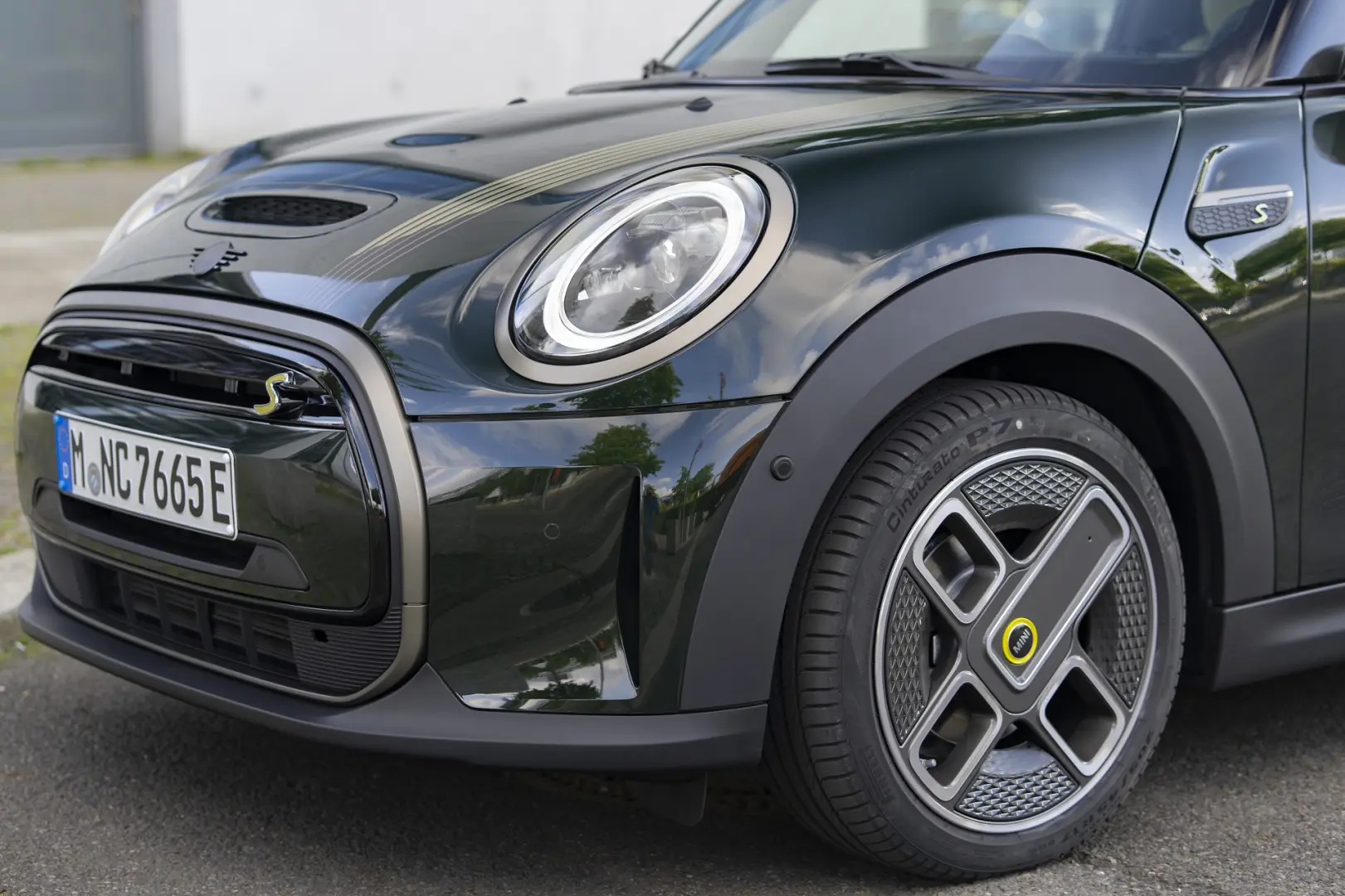 Mini Cooper S Cooper SE Inspired Resolute 2