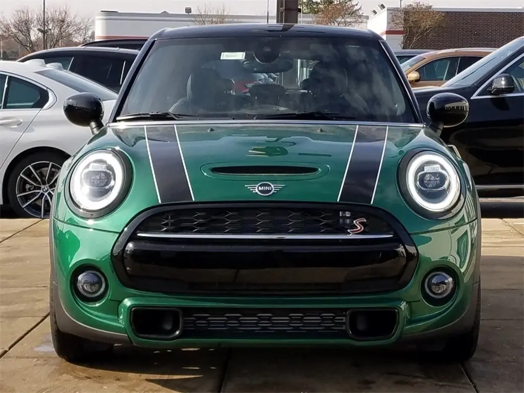 Mini Cooper S Cooper SE Signature 5