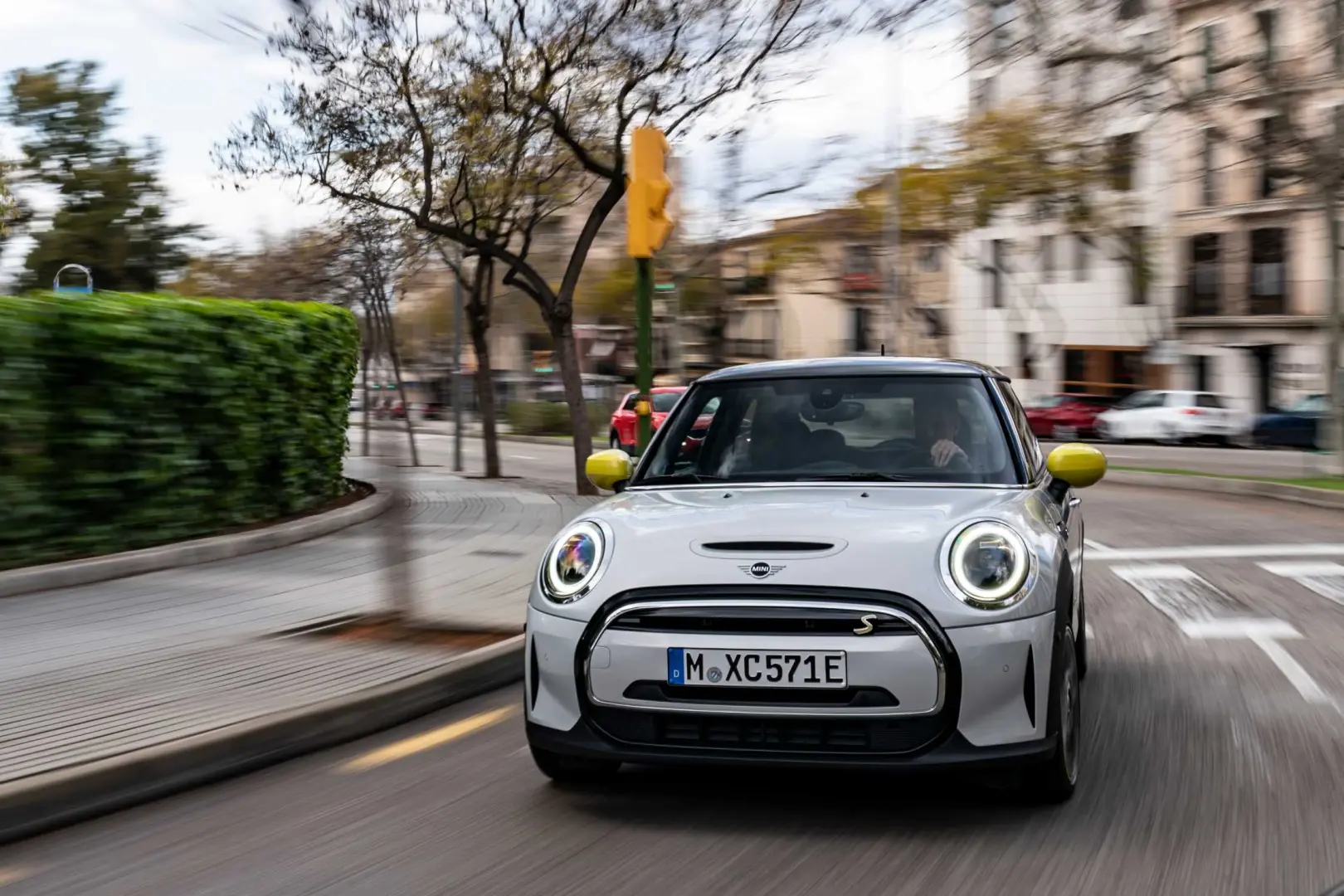 Mini Cooper S Cooper SE Signature 3