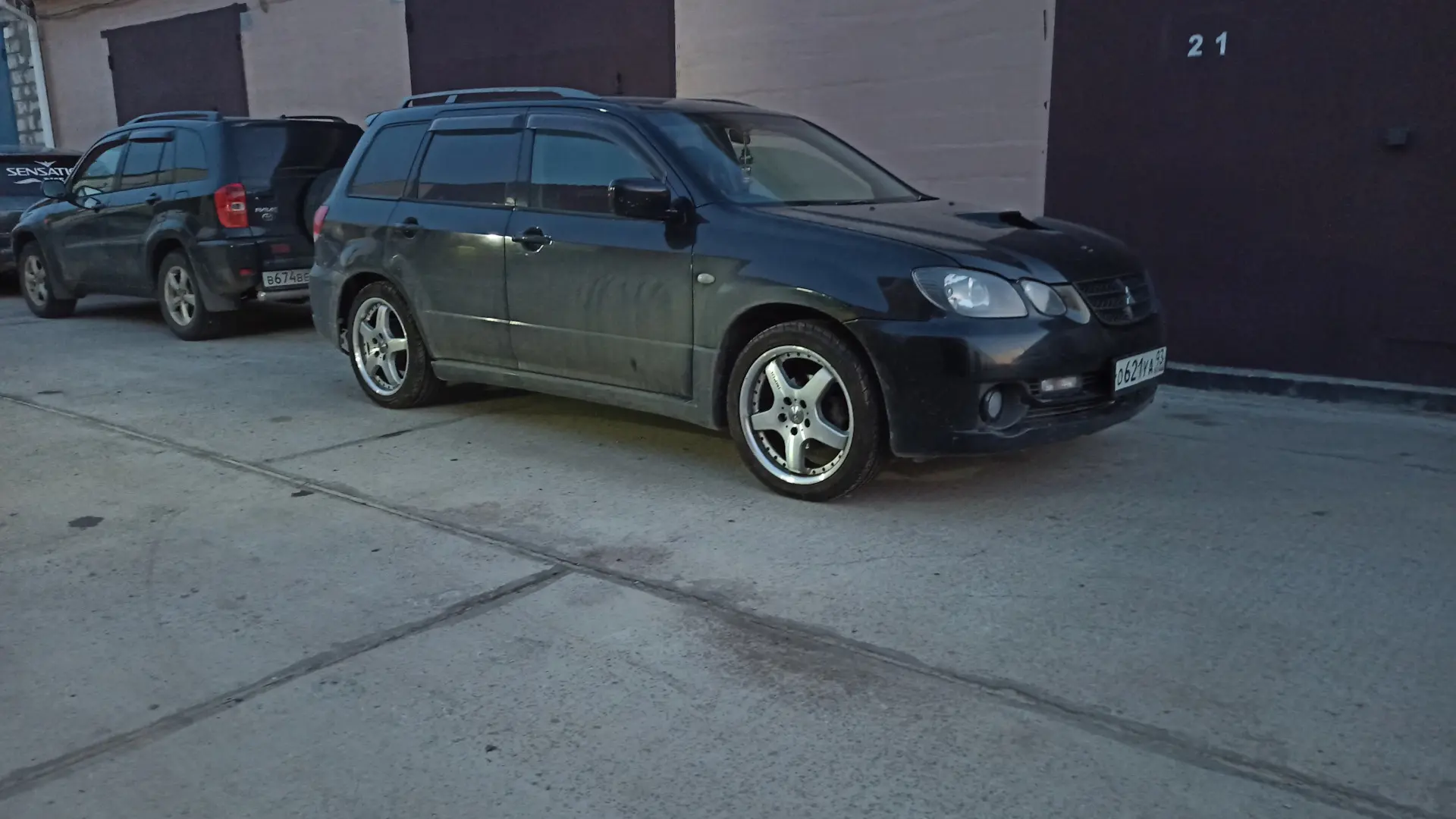 Mitsubishi Airtrek Airtrek 2.0 Turbo R 6