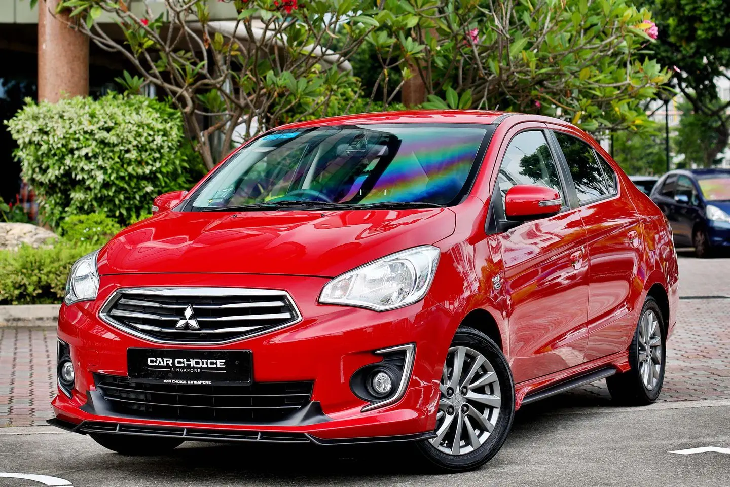 Mitsubishi Attrage Attrage 1.2 Intense 4