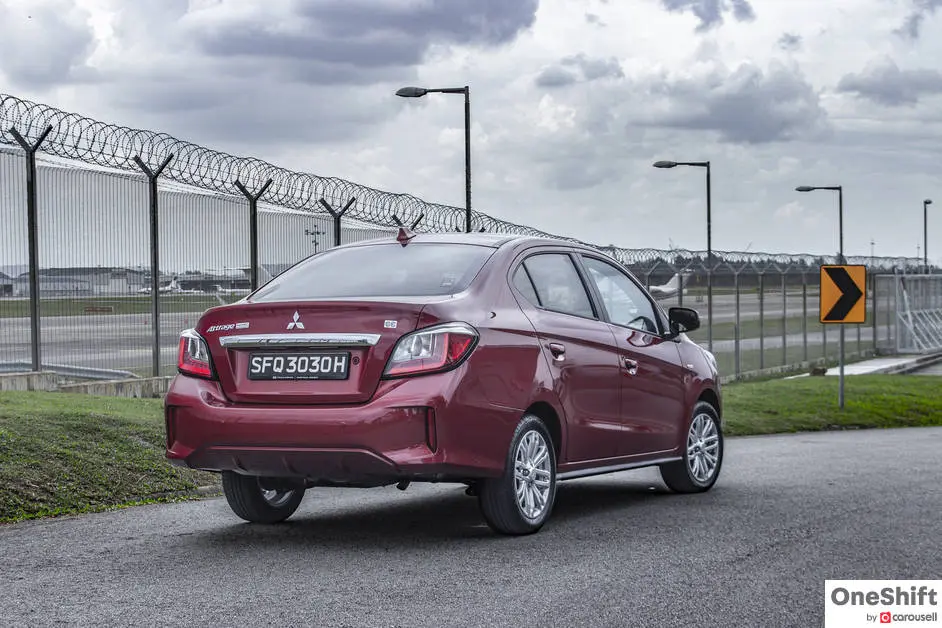 Mitsubishi Attrage Attrage 1.2 Intense Plus CVT 6