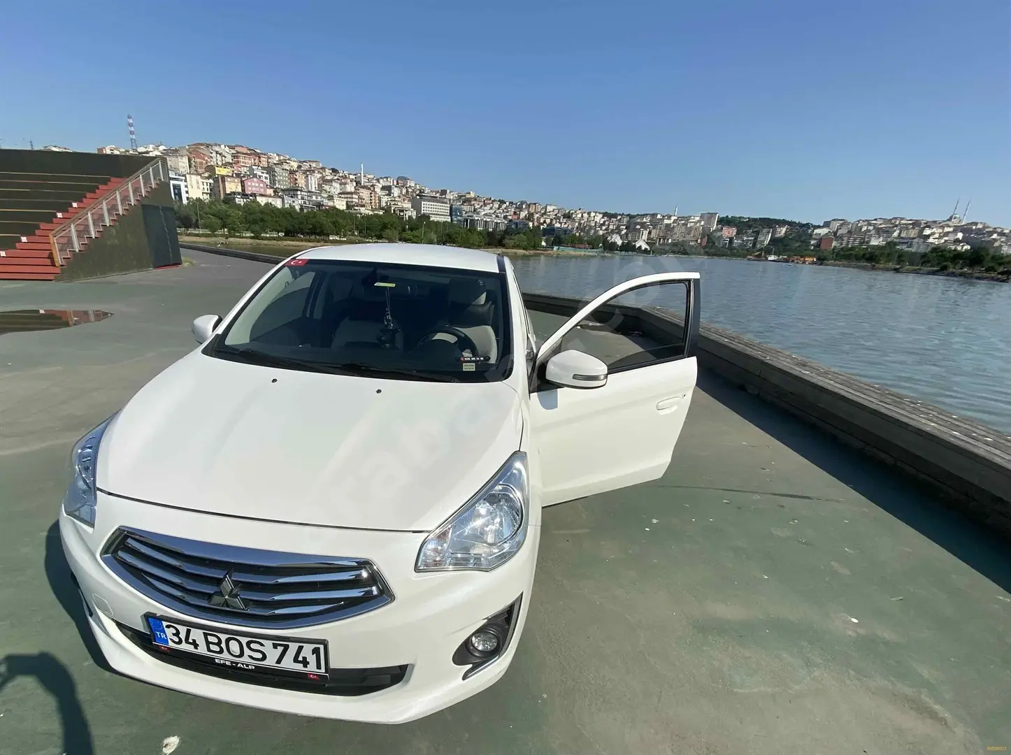 Mitsubishi Attrage Attrage 1.2 Intense Plus 3
