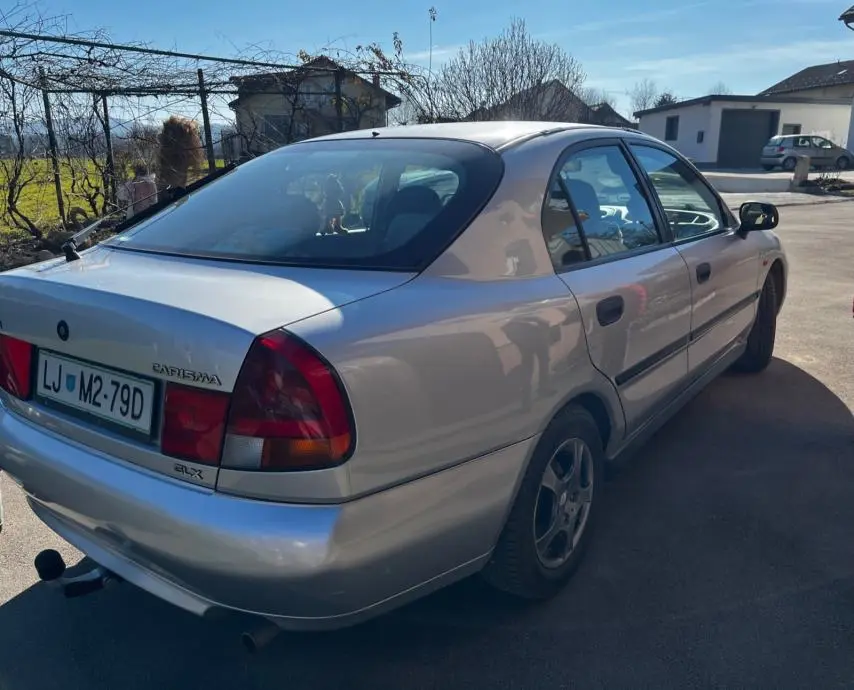 Mitsubishi Carisma Carisma 1.6 GLX 5