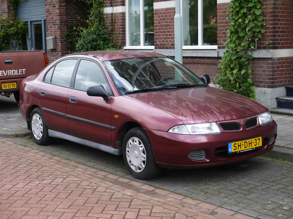 Mitsubishi Carisma Carisma 1.6 GLX 6