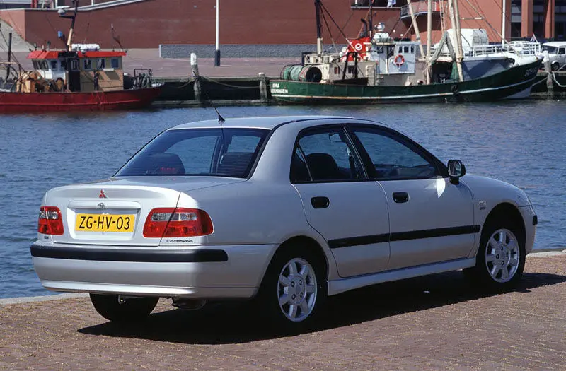 Mitsubishi Carisma Carisma 1.8 GDI Comfort 4