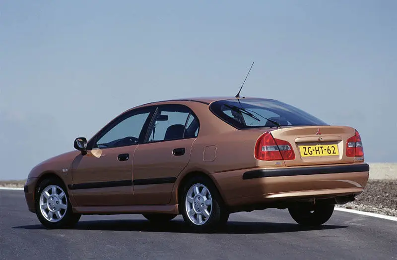 Mitsubishi Carisma Carisma 1.8 GDI Elegance 4