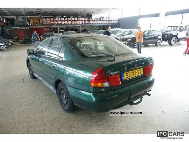 Mitsubishi Carisma Carisma 1.8 GLS 4