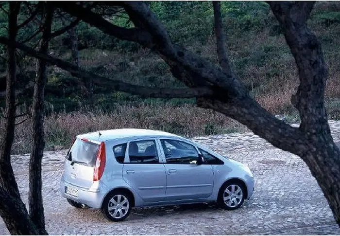 Mitsubishi Colt Colt 1.1 Inform 5