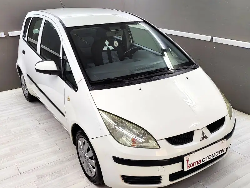 Mitsubishi Colt Colt 1.1 Inform AC 4