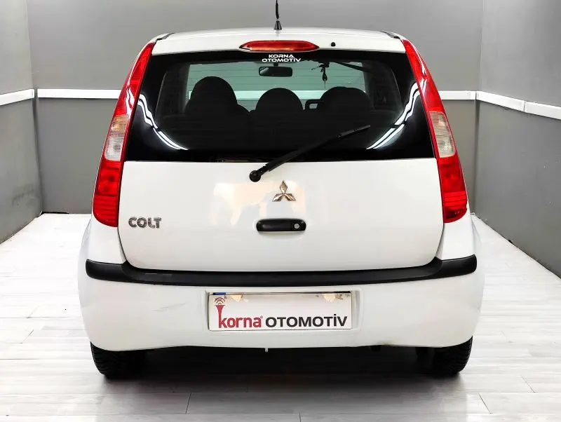 Mitsubishi Colt Colt 1.1 Inform AC 7